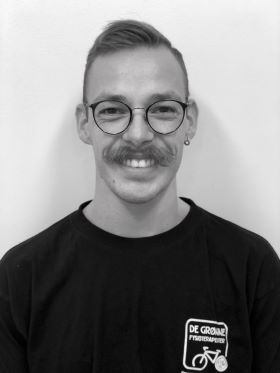 Marcus sorthvid280x373